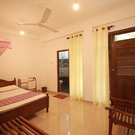 Renuka Inn Kandy Ngoại thất bức ảnh