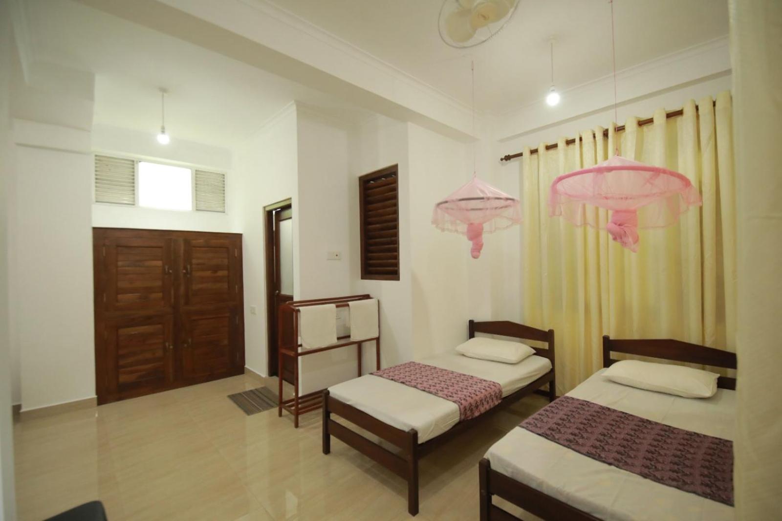 Renuka Inn Kandy Ngoại thất bức ảnh