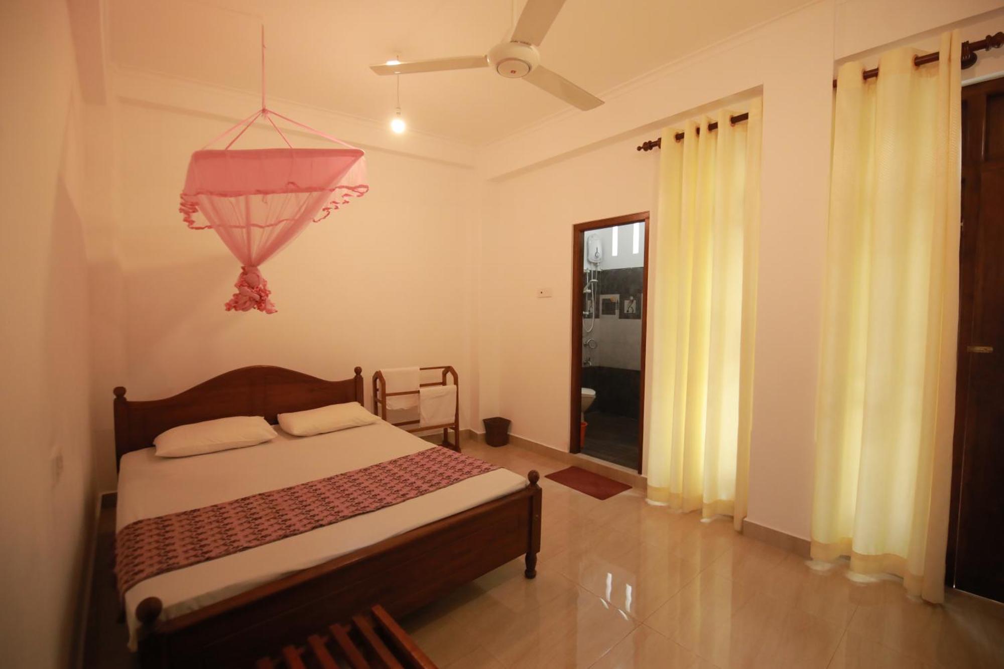 Renuka Inn Kandy Ngoại thất bức ảnh